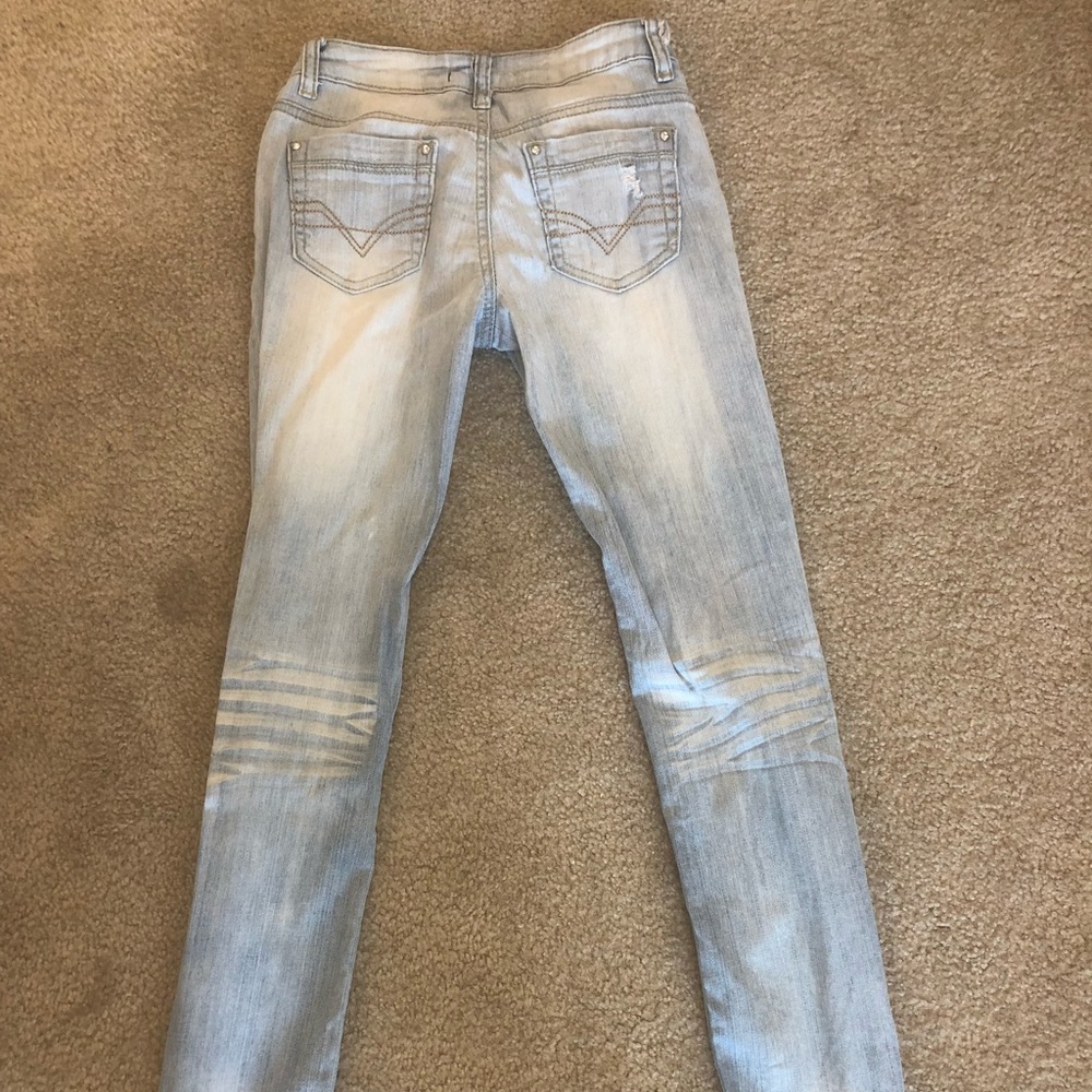 White Wash Ripped Jeans - Picture 2 of 4